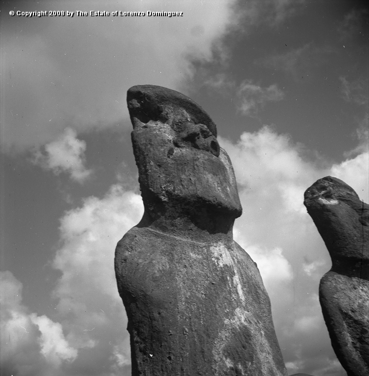 AKI_Detalle_08.jpg - Easter Island. 1960. Ahu Akivi. Detail of  the ahu restored by the Chilean-American archeological expedition lead by William Mulloy in 1960.